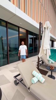 اختلاف طبقاتی یعنی پول یه شب اقامت توی این هتل زندگی من رو برای همیشه عوض میکنه.

شبی ۲ میلیارد تومن.

🆔  💯